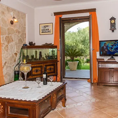 Holiday home Athina Tsilivi (Zakynthos)